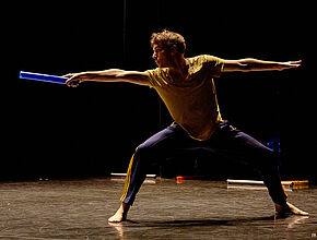Elèves danseurs. Crédit : Jean-René Pihery - Agrandir l'image (fenêtre modale)