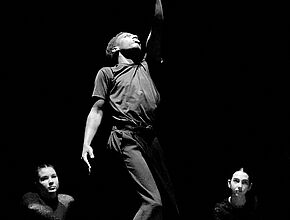 Elèves danseurs. Crédit : Jean-René Pihery - Agrandir l'image (fenêtre modale)